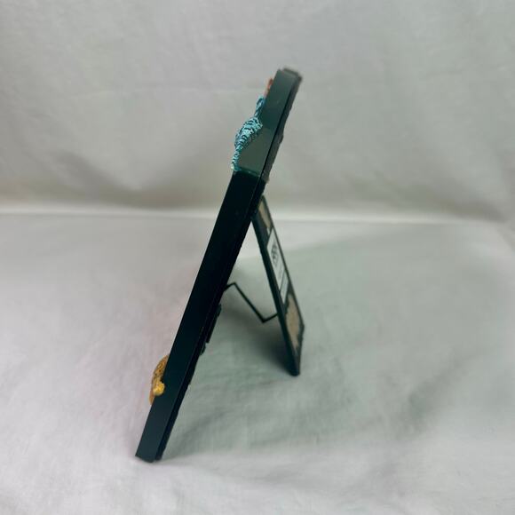 Ark Encounter Animal Kinds on the Ark 3D Frame Fits 4" x 6" Picture Souvenir - Picture 2 of 8